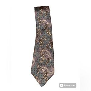 Henry Grethel men’s paisley tie